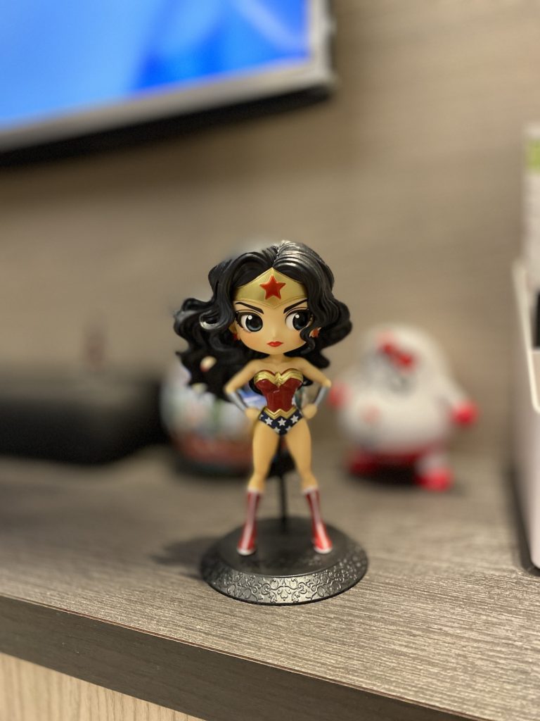 posket wonder woman