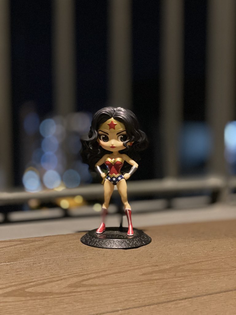 posket wonder woman